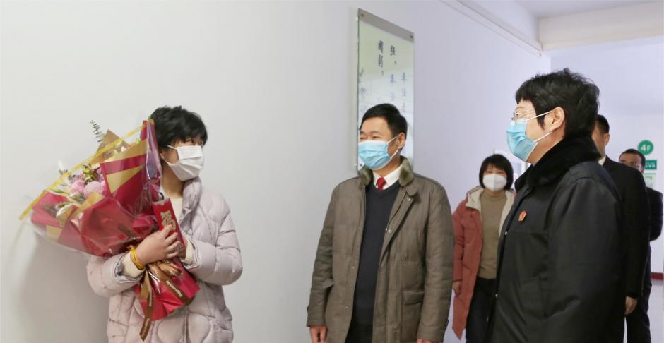 ����ԺԺ�I(l��ng)��(d��o)��ʿ�������W(xu��)��һ�е���ɽ�h��Ժ����ο����(y��u)�㷨��κ╭tͬ־